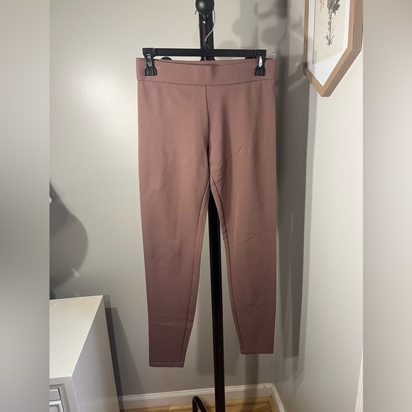 The Group Babaton Aritzia Greer Pants pull on leggings pants mauve caban small - Picture 2 of 5